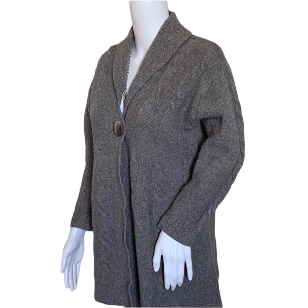 Arancrafts 100% Merino Wool Cardigan Sweater - Picture 4 of 11